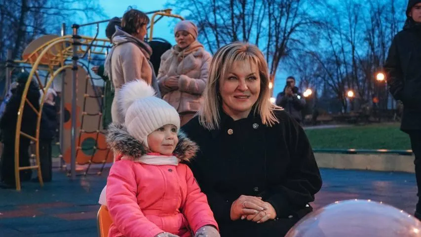 Новую детскую площадку открыли в Клину