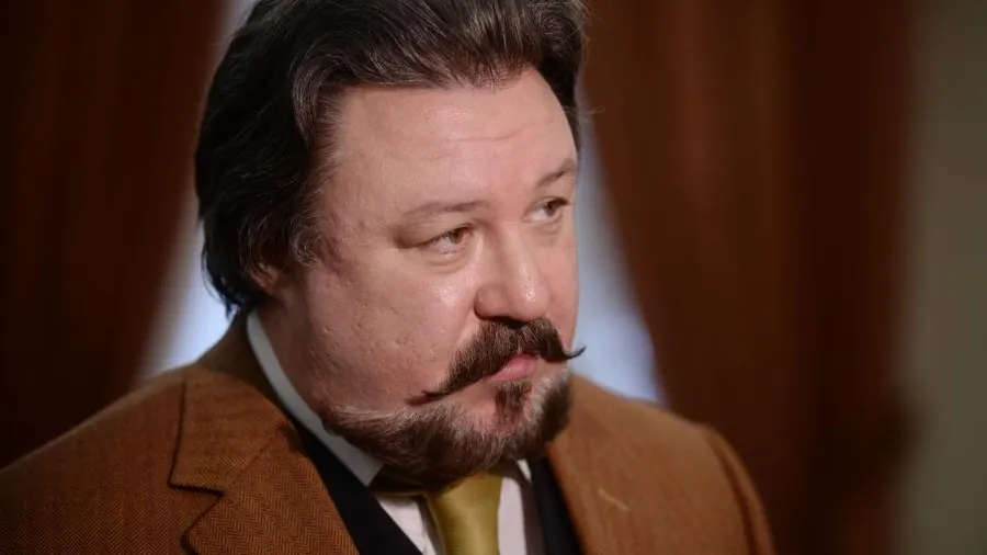 Лаптев ответил, как совмещал творчество с работой на посту советника президента