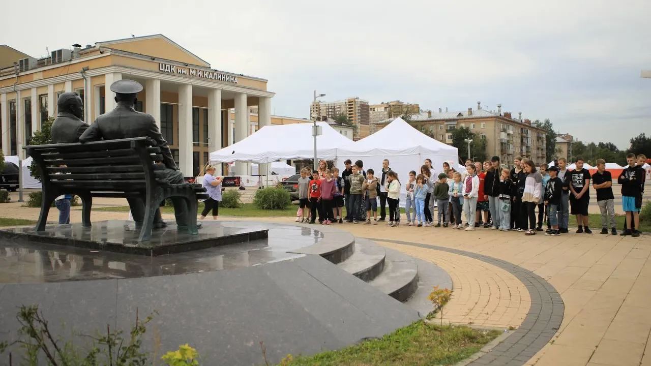 Курских школьников познакомили с достопримечательностями Королева