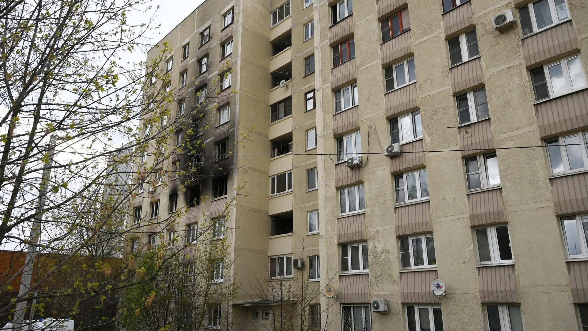 В Мытищах восстановили электричество в половине дома, где произошел пожар