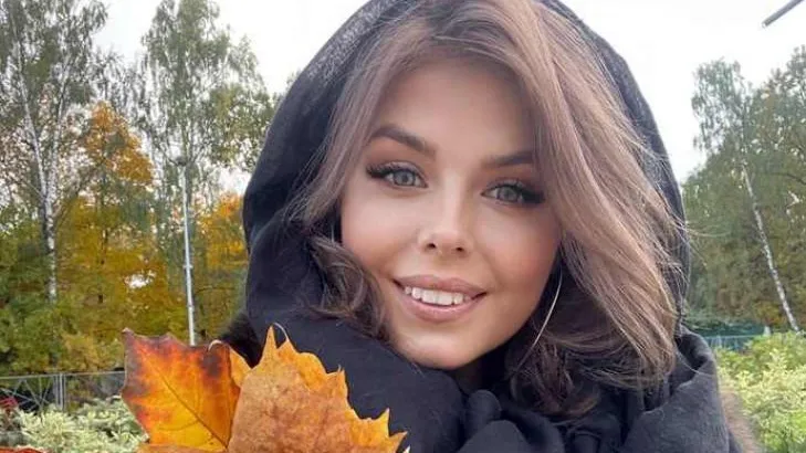 «Ногу собирали по кусочкам»: названа причина смерти 31-летней звезды «Холостяка»