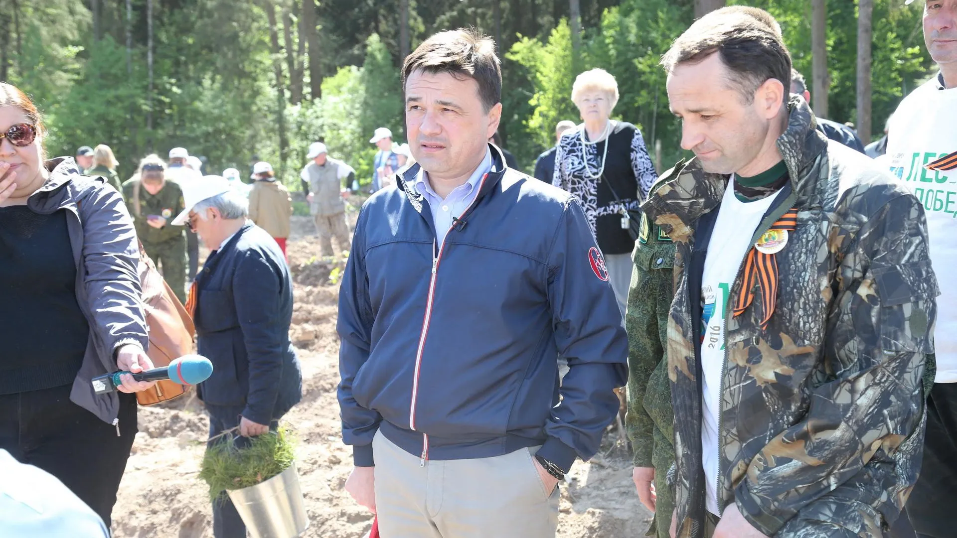 Губернатор Подмосковья пригласил жителей на акцию по посадке деревьев «Лес Победы»