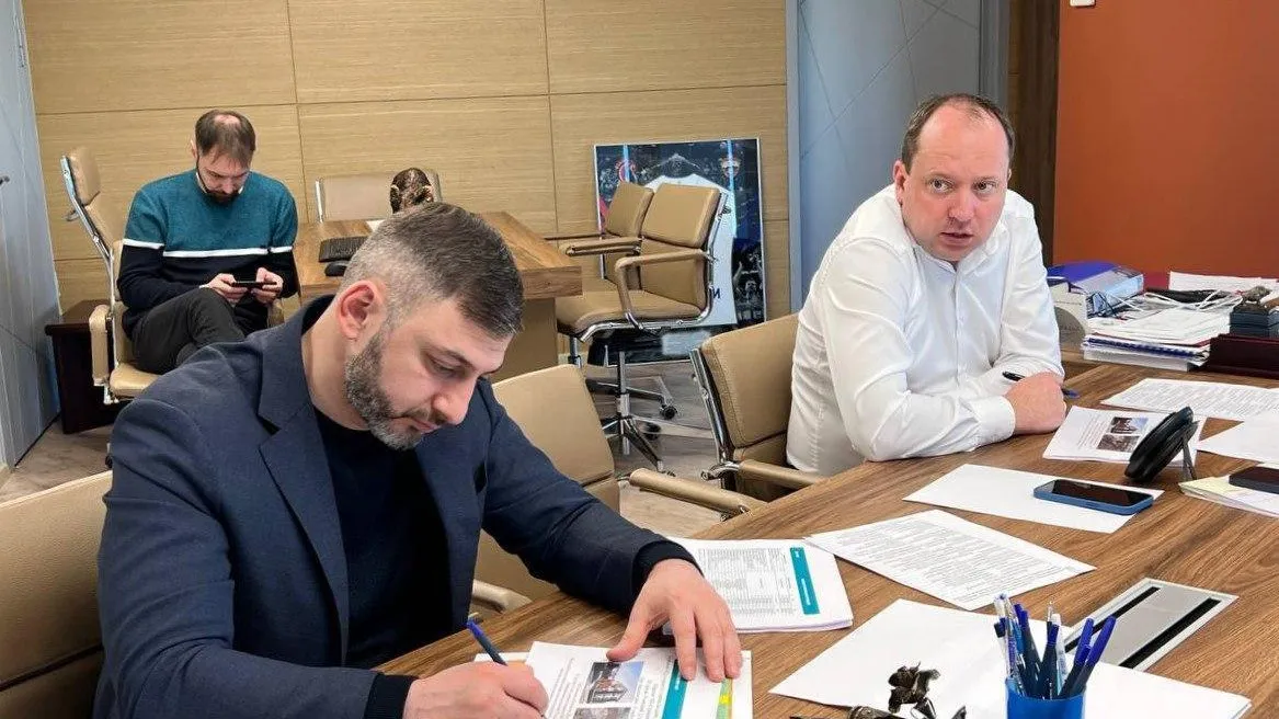 В Минстрое Подмосковья обсудили вопросы переселения из аварийного жилья в 2023 г