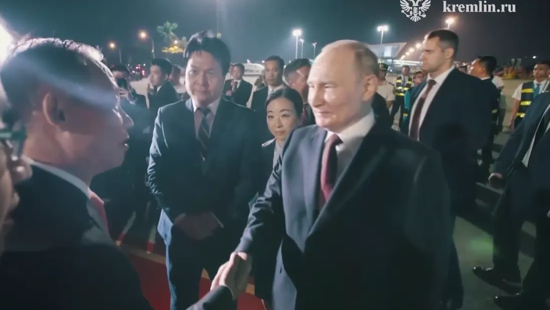 Путин прилетел во Вьетнам с двухдневным государственным визитом
