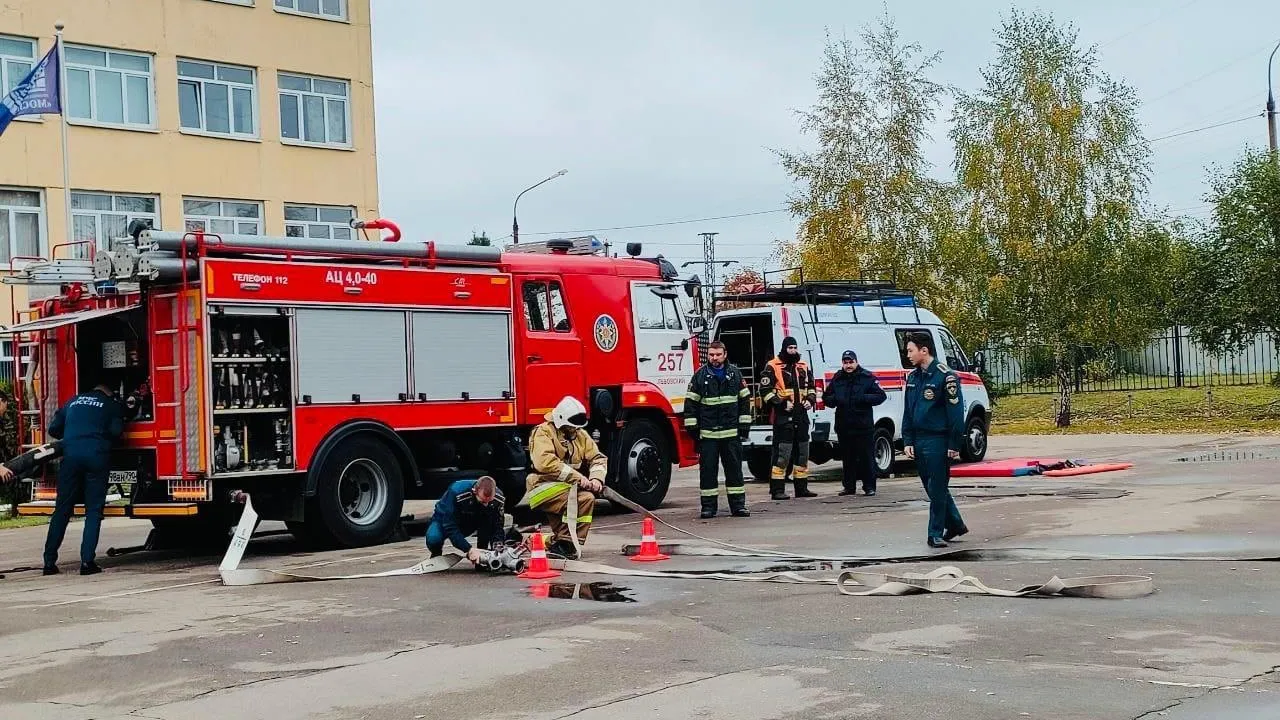 Пожарные Подольска помогли провести соревнования учащимся колледжа