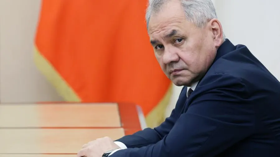 Секретарь Совета безопасности РФ Сергей Шойгу на совещании в Кремле
