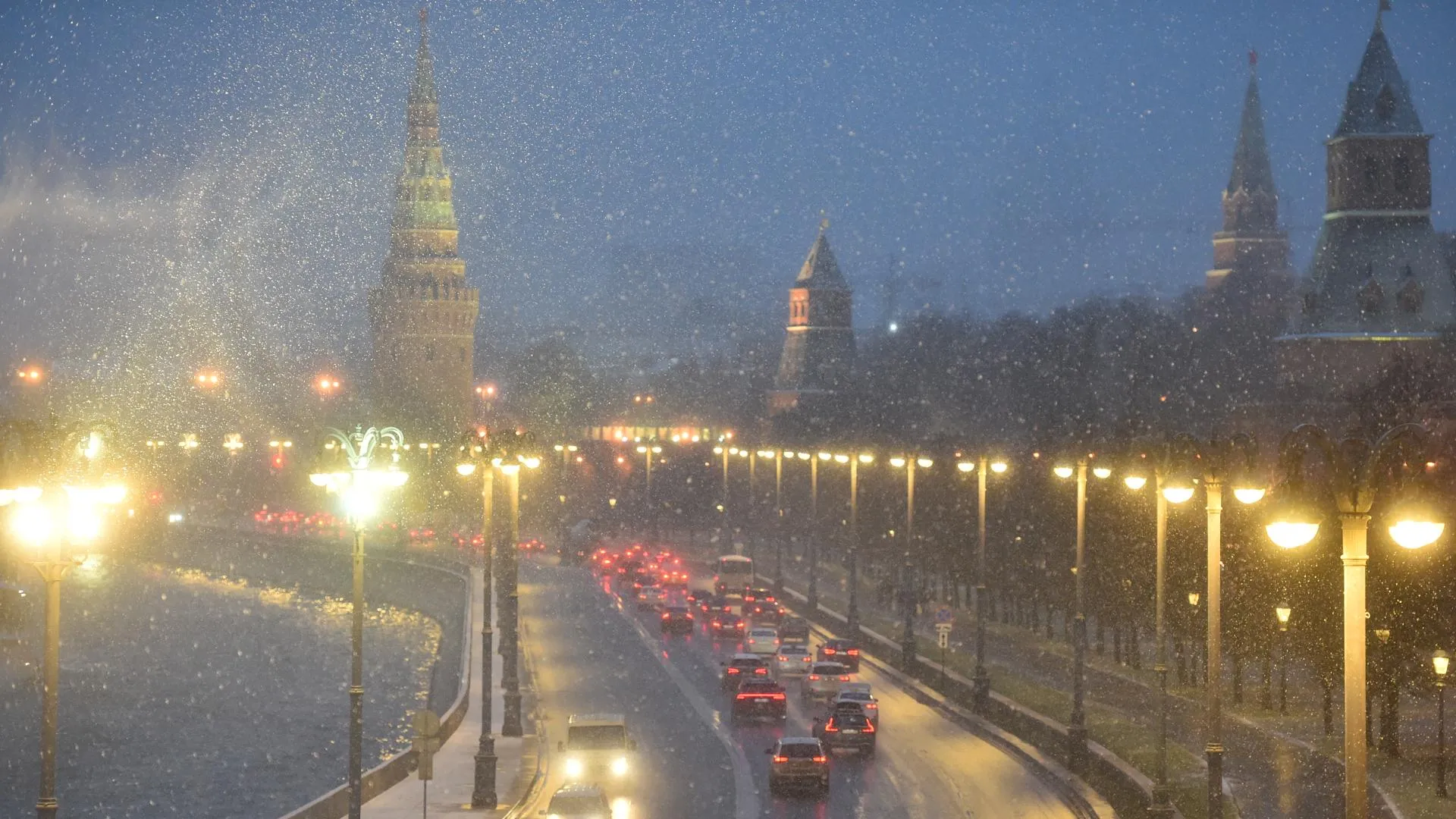 Александр Манзюк