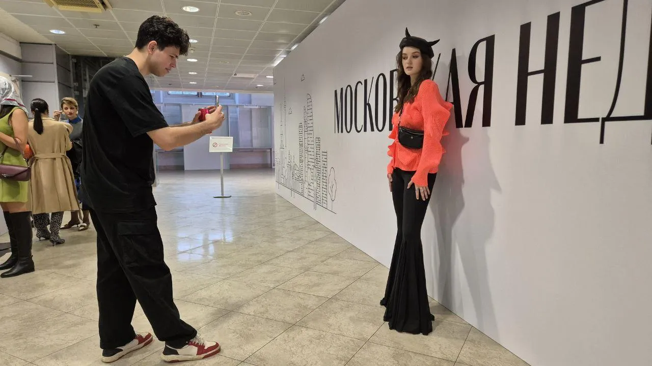 83 показа российских и зарубежных дизайнеров пройдет на Московской неделе моды