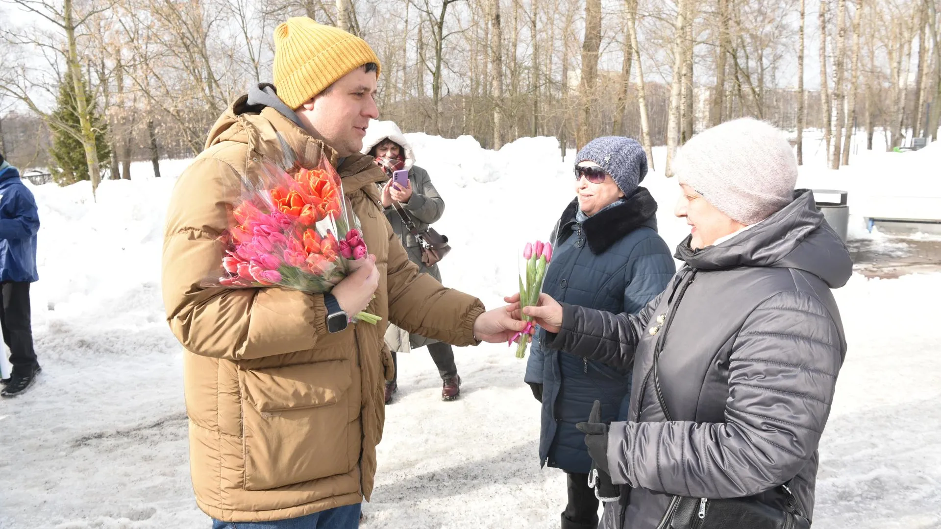 Балашиха провела акцию «Дорогая, ты права!» к 8 Марта