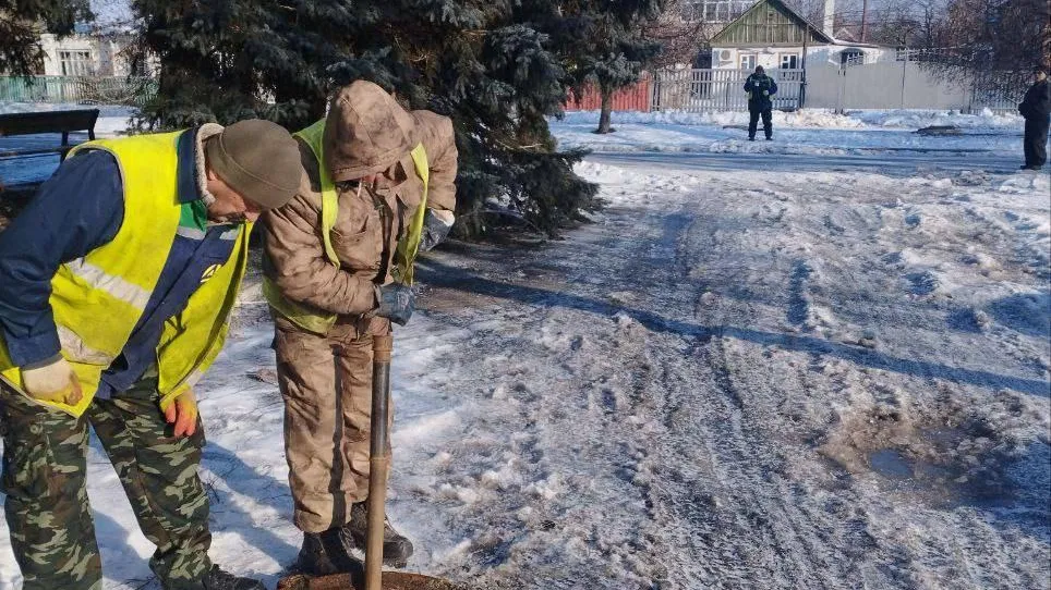 Мособлводоканал промыл гидростаты на КНС в Новоазовске Донецкой Народной Республики