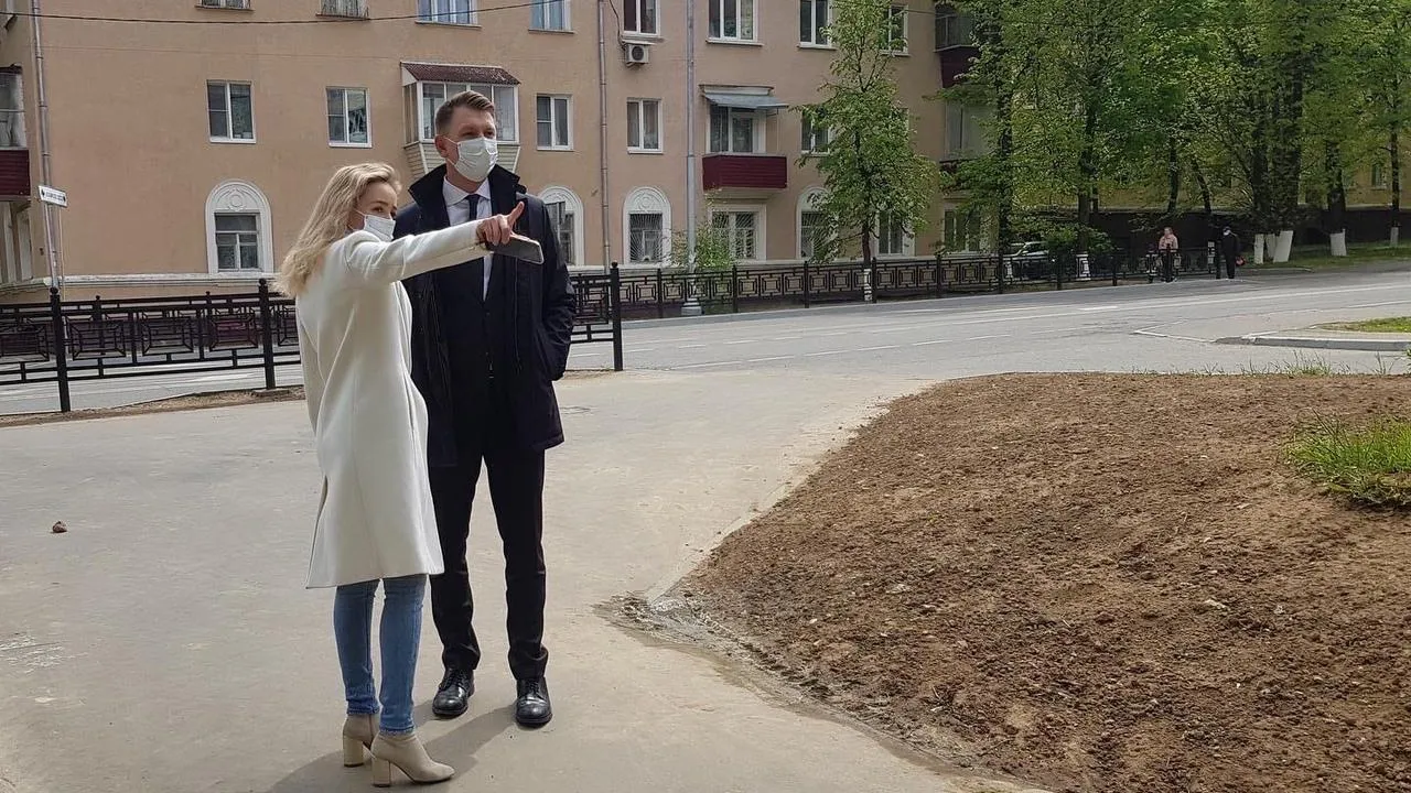 Замминистра благоустройства Подмосковья проверила общественные пространства Домодедова