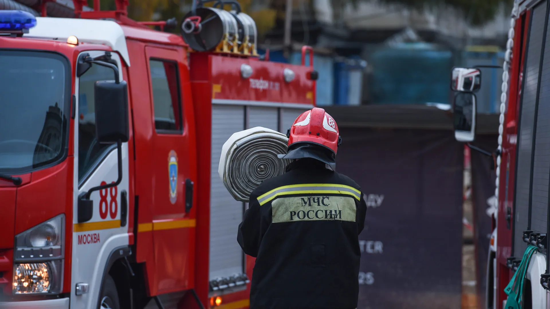 Пожары и землетрясения: как хорошо россияне знают правила поведения при ЧС