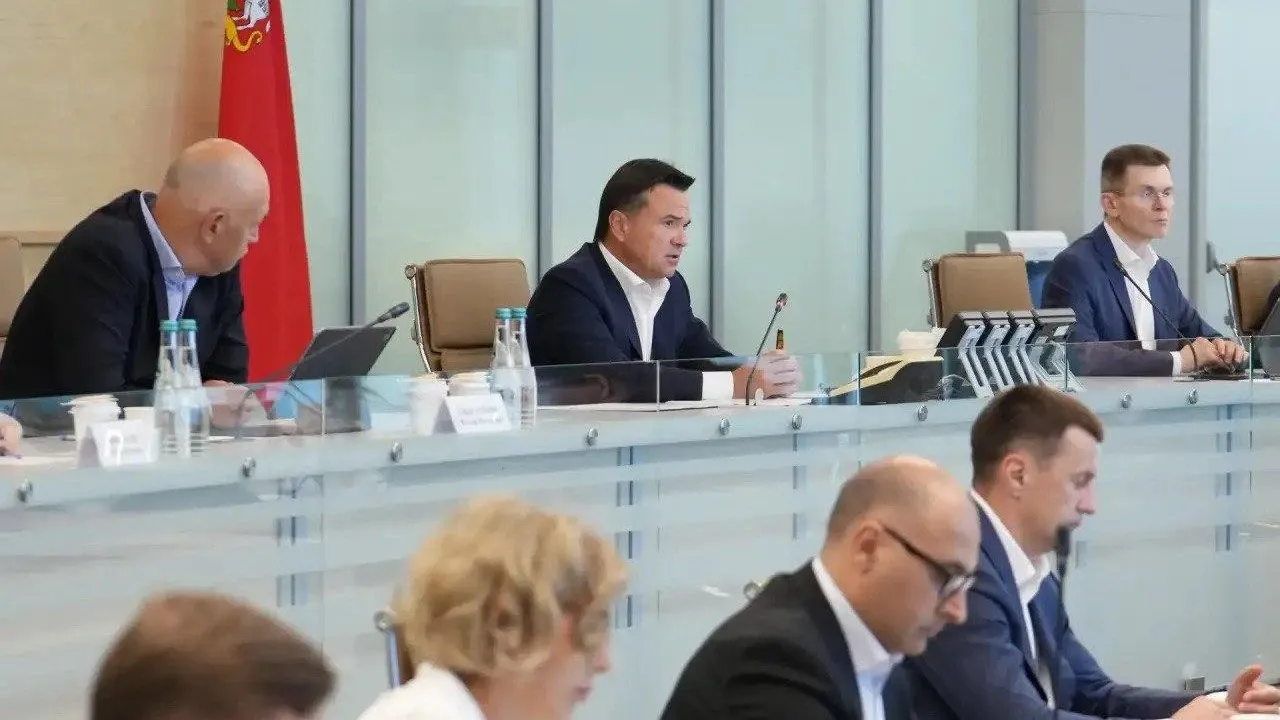 Воробьев назвал принципиально важной безопасность на линейках 1 сентября