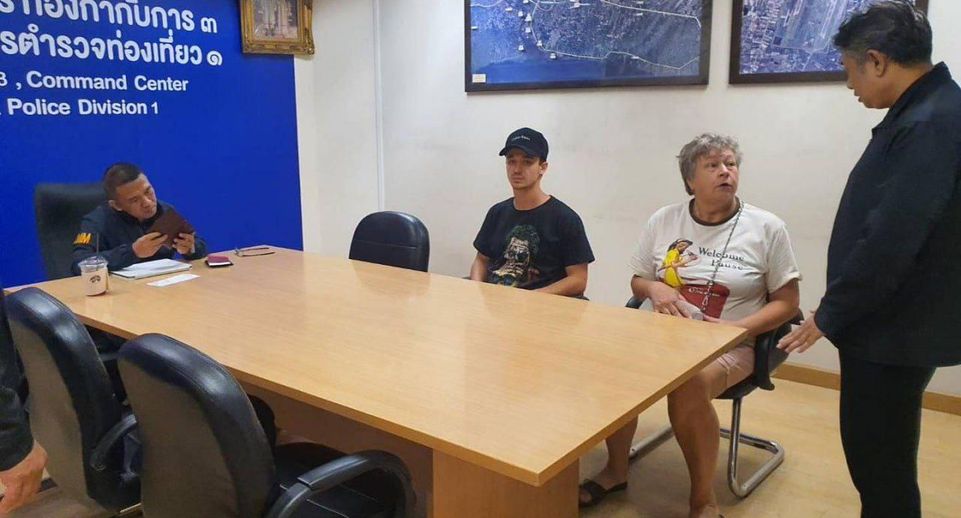 Секс в кузове автомобиля: чем известен блогер Георгий Дзугкоев и в чем его обвиняют
