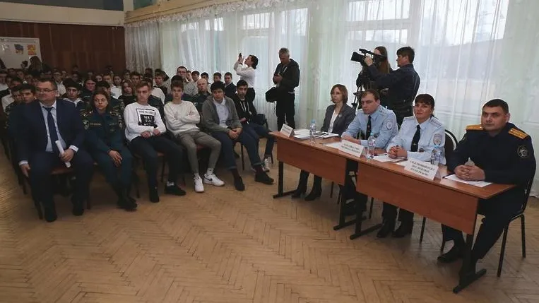Более 230 школьников и студентов приняли участие в правовой конференции в Подольске