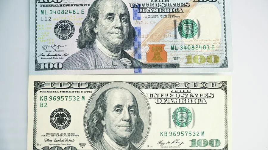 Доллар упал до минимальной стоимости весны 2023 года на Forex
