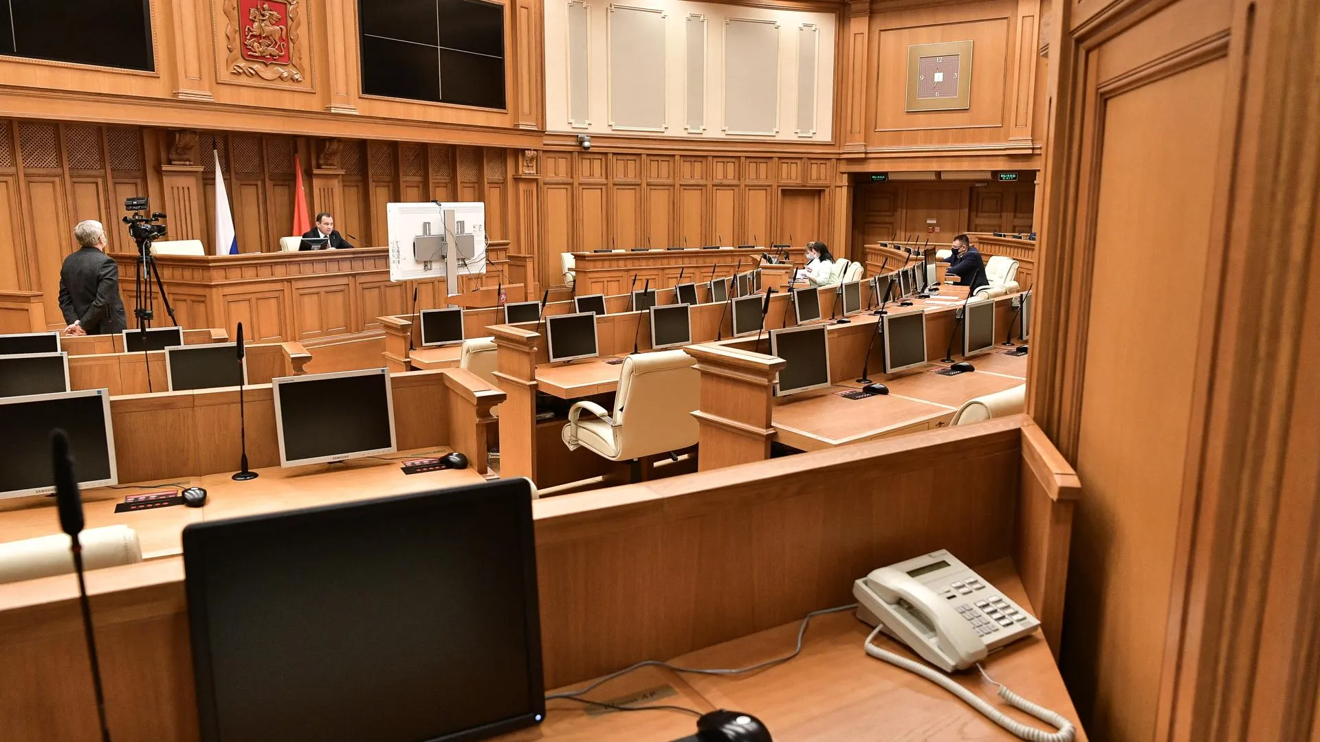 В законы Подмосковья внесли изменения по вопросам противодействия коррупции
