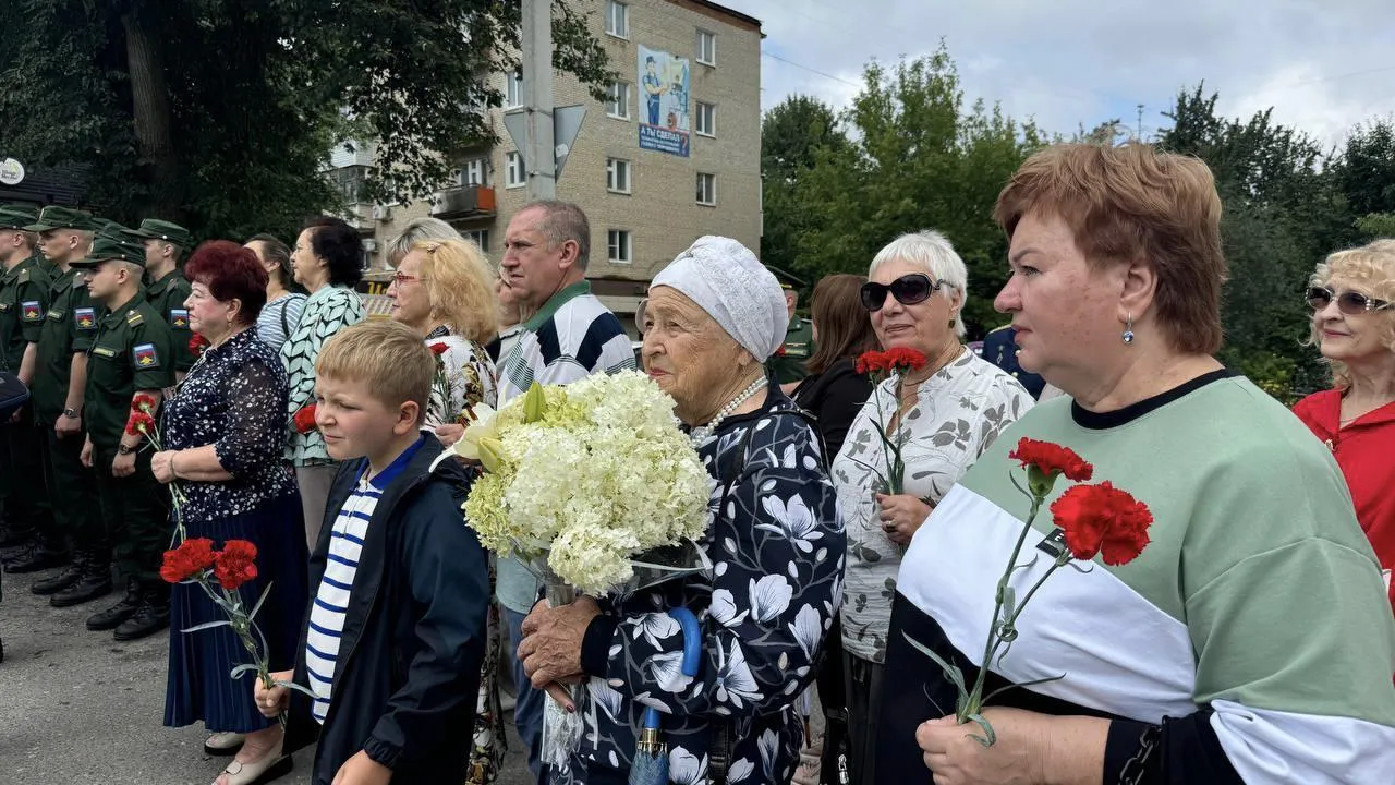 В Можайске почтили память героев, отразивших первый авиаудар на Москву в 1941 году