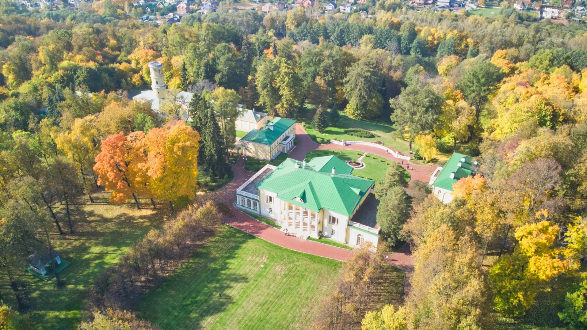 Подмосковный музей‑заповедник «Горки Ленинские» проведет бесплатную экскурсию 4 ноября