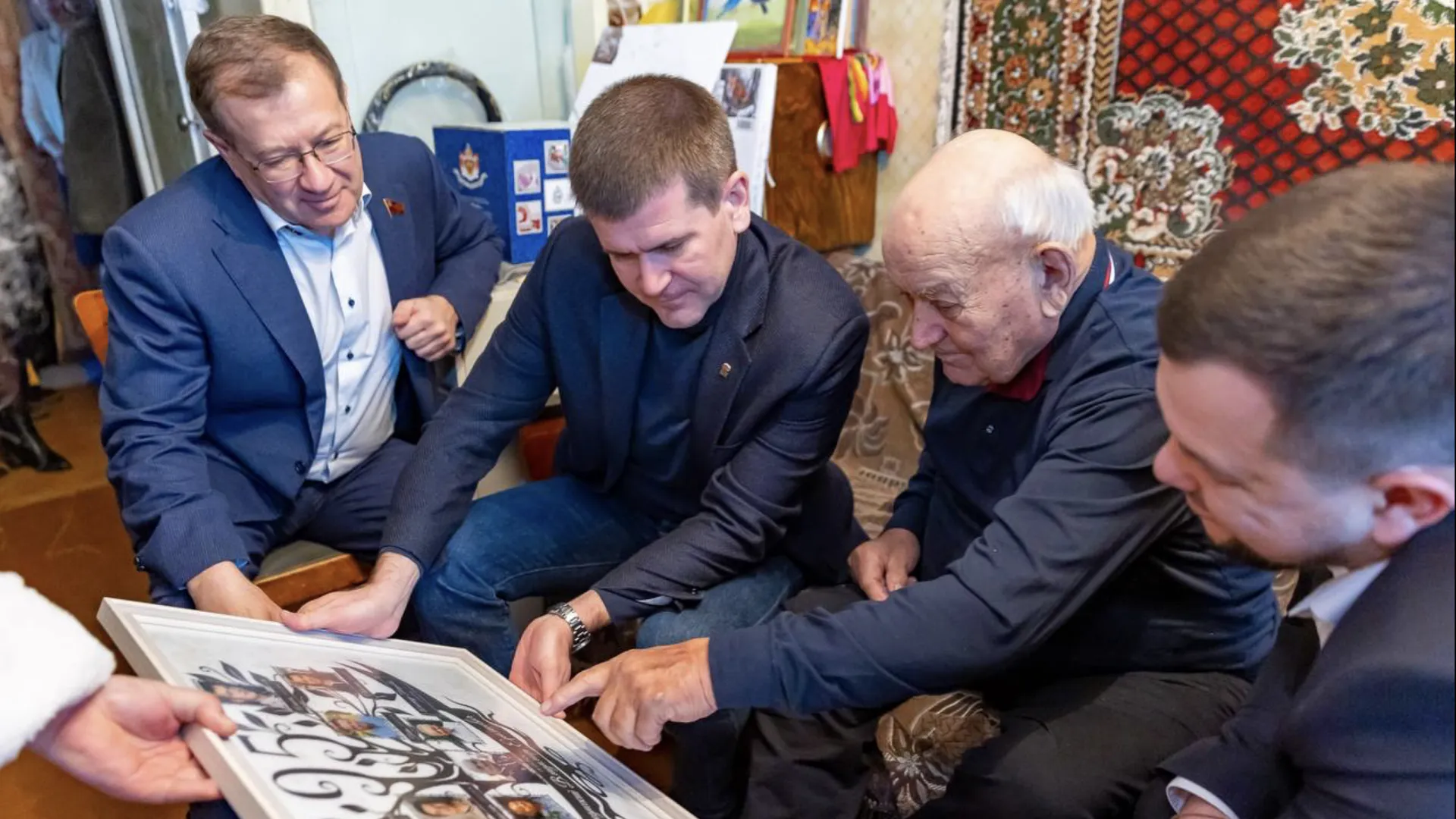 Подмосковная партия ЕР поздравила участников ВОВ с Новым годом и Рождеством