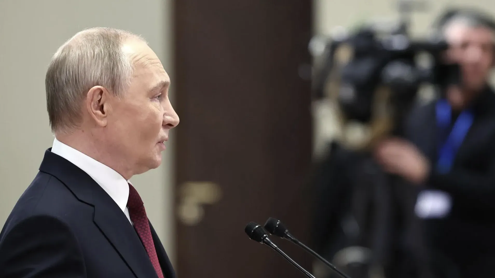 Путин подписал закон об обеспечении внутреннего рынка топливом