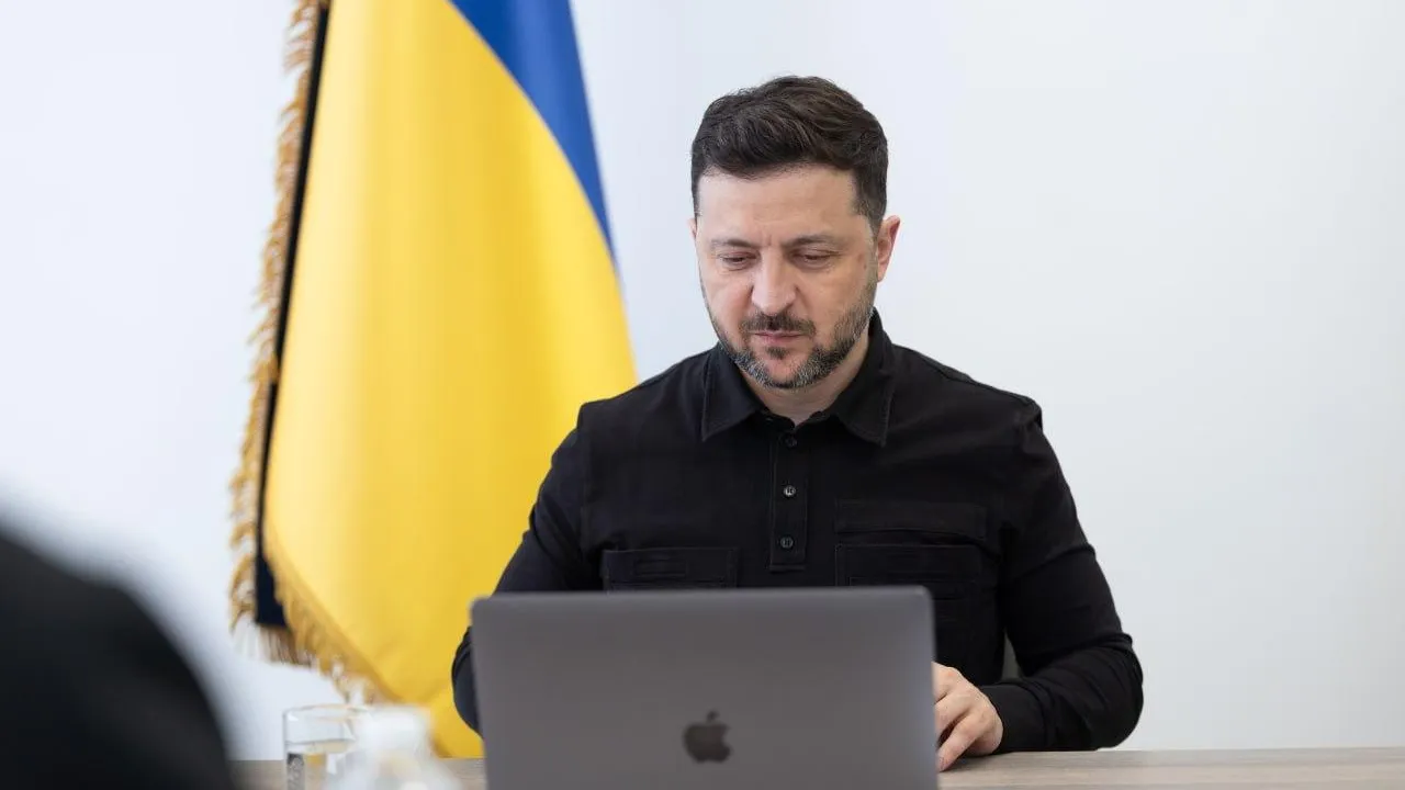 Президент Польши хочет лишить Зеленского ордена Белого орла из-за УПА*