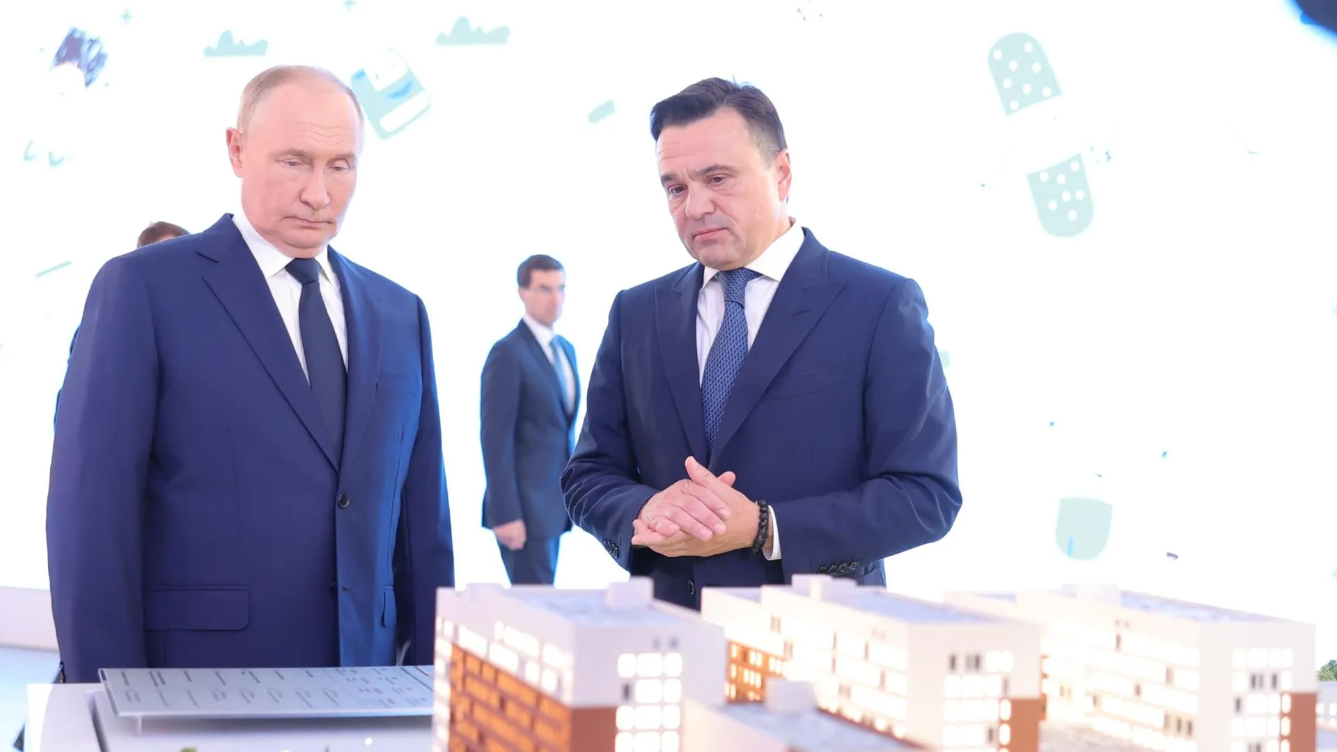 Андрей Воробьев перечислил современные особенности Детского центра имени Рошаля