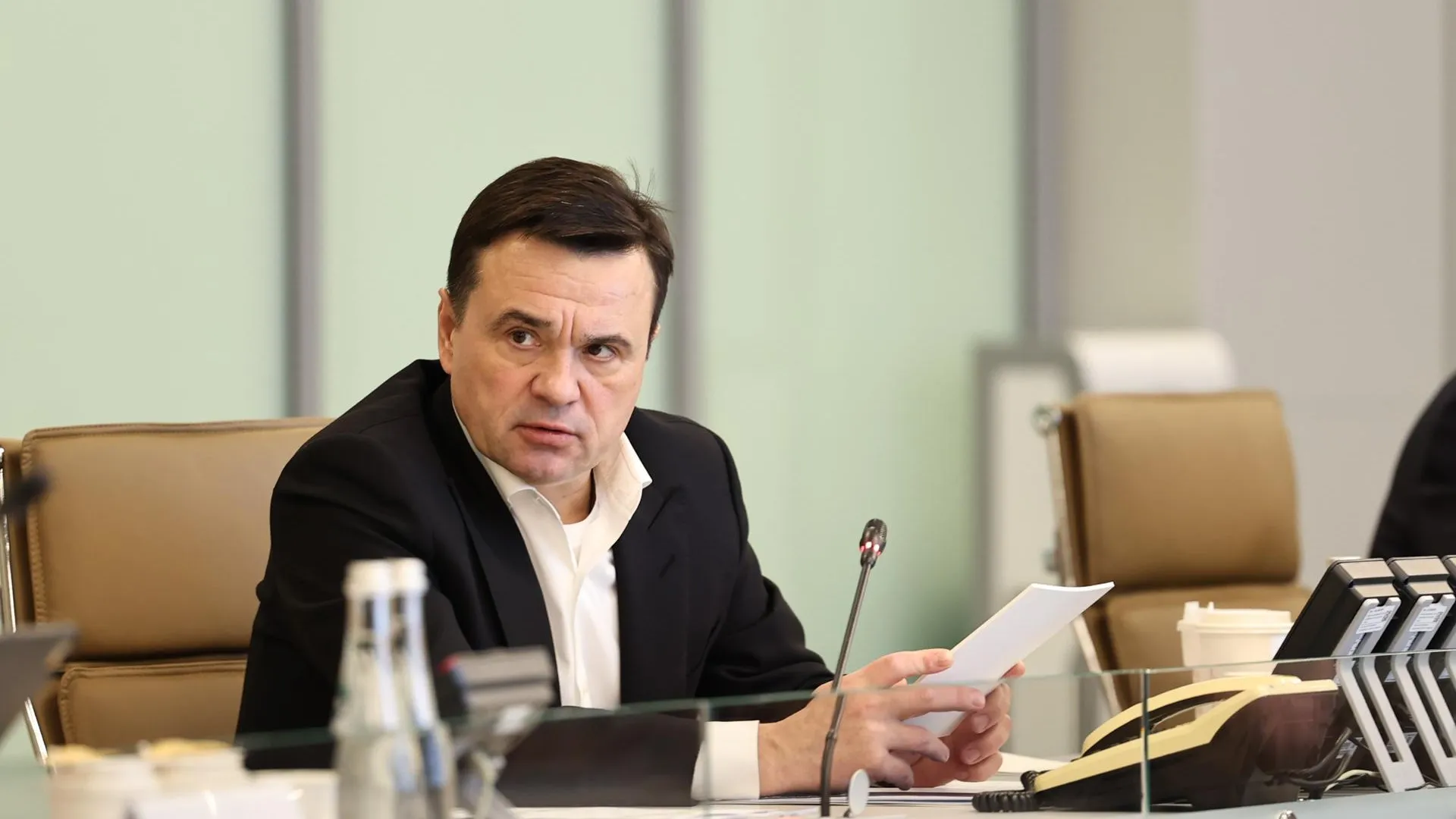 Воробьев назвал пережитком прошлого ряд ларьков в округах Подмосковья