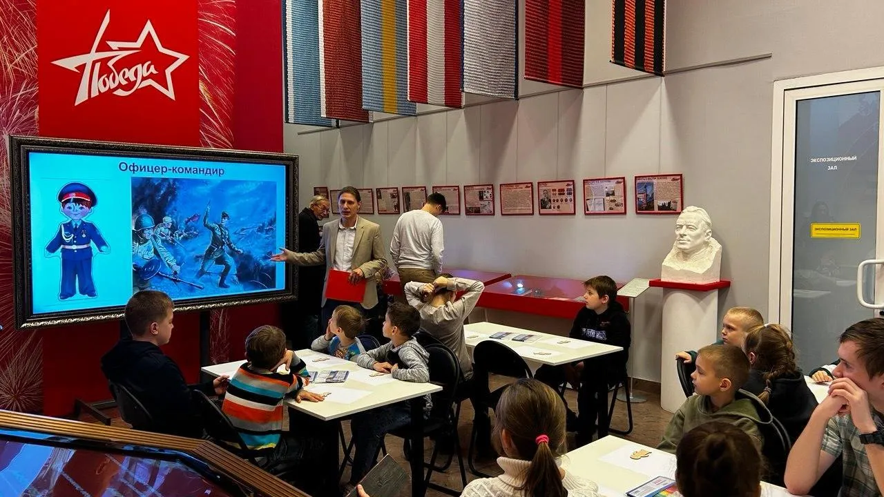 Истории мужества и верности долгу услышали посетители коломенского Музея боевой славы