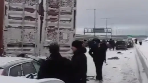 4 человека погибли в массовом ДТП в Новгородской области