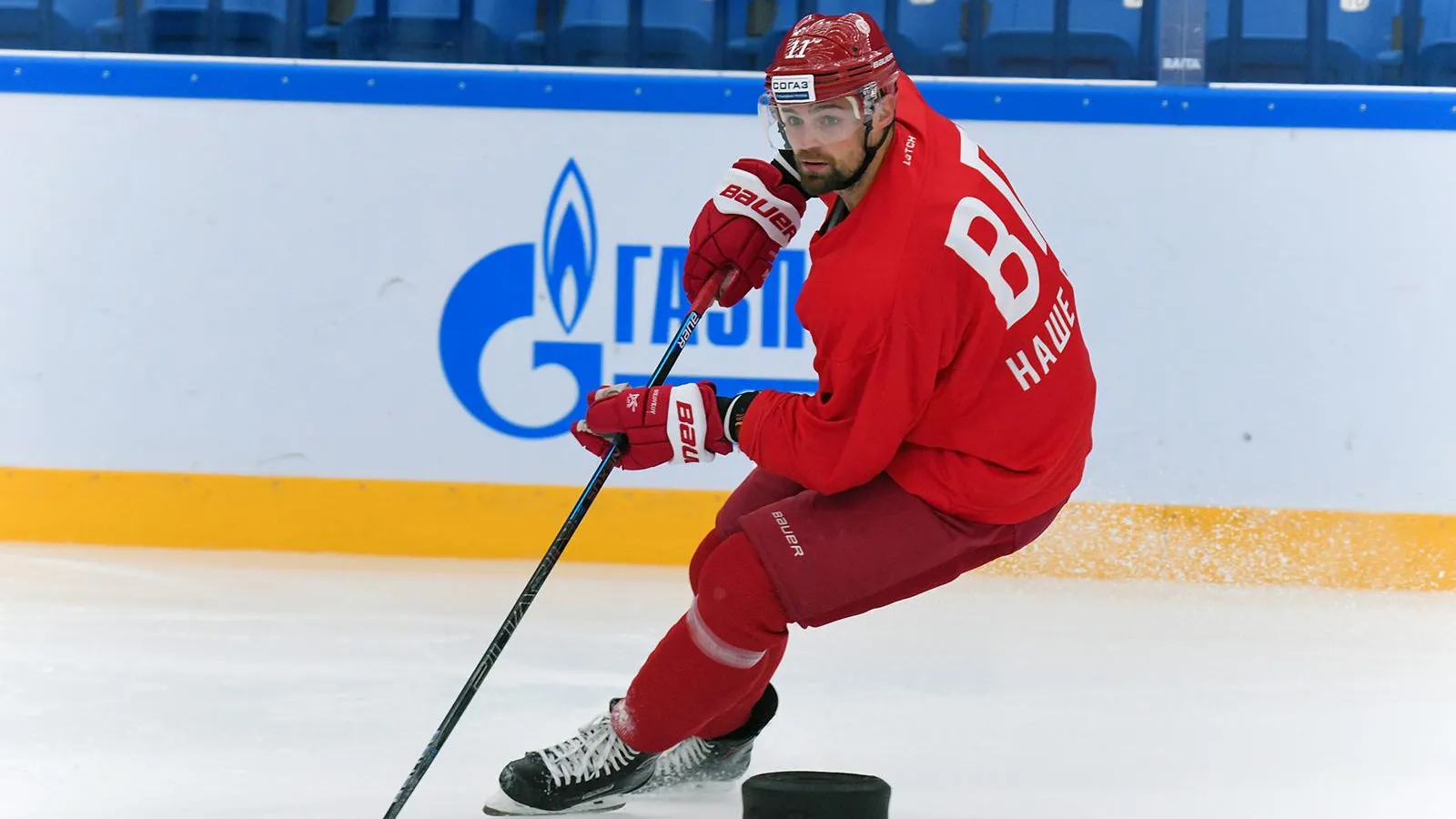 Подольский ХК «Витязь» обыграл «Локомотив» из Ярославля со счетом 3:2