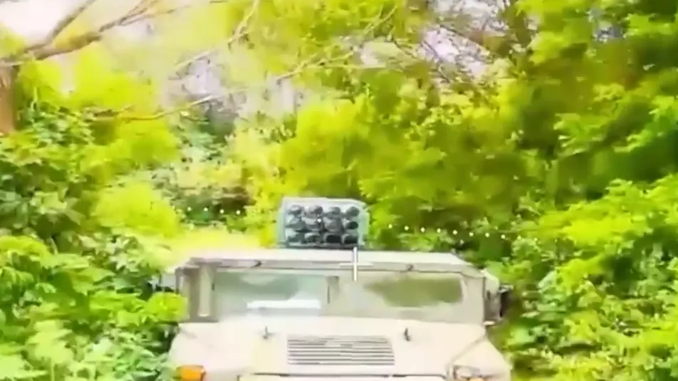Российские военные поразили RAK-SA-12 на шасси HMMWV в Сумской области