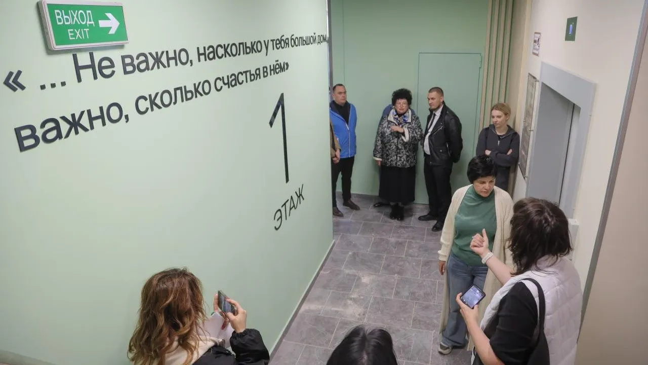 Для 50 переселенцев из аварийного фонда закуплены новые квартиры в ЖК «Клевер»