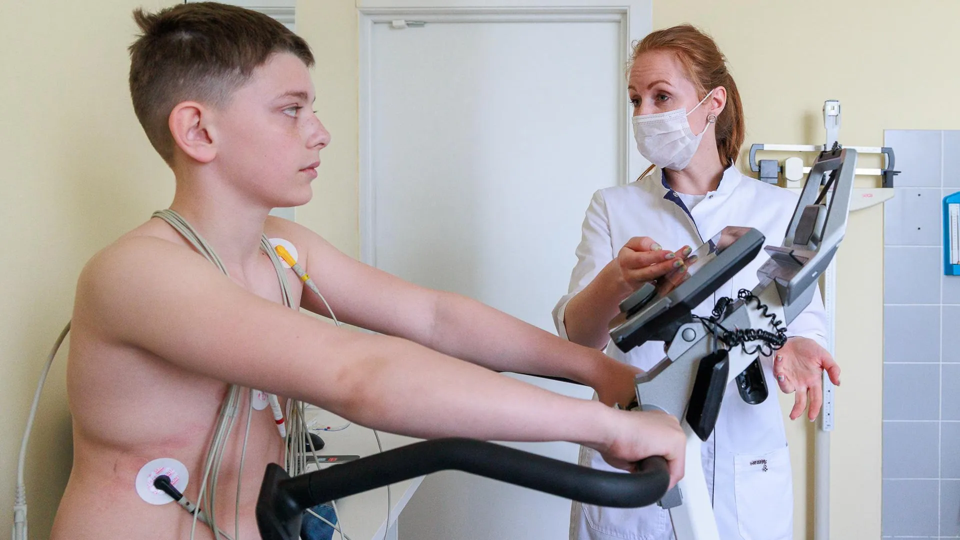 1,5 тыс юных спортсменов прошли обследования в НИКИ детства Подмосковья с января