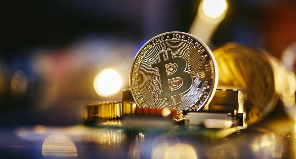 Эксперт Ли: криптовалюты явно интересуют российских инвесторов