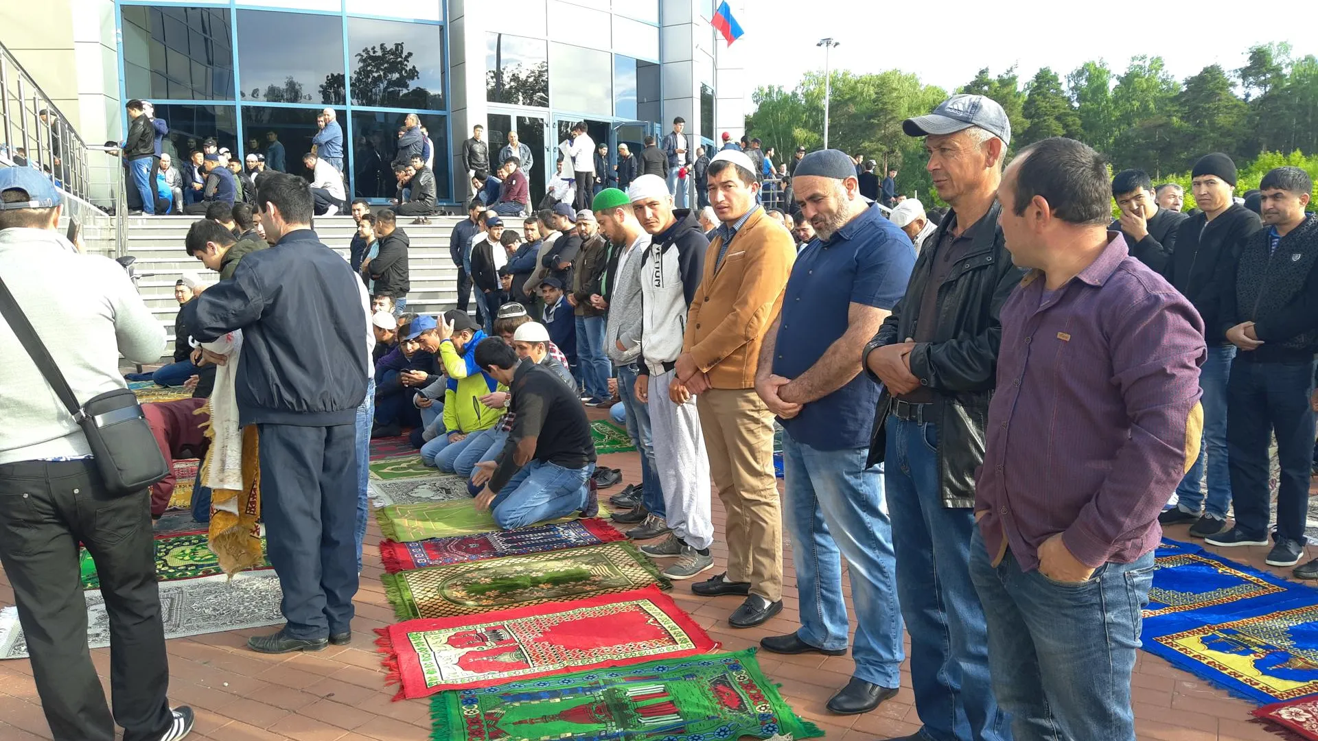 Мусульмане совершат молитву на двух площадках Балашихи на Ураза‑байрам