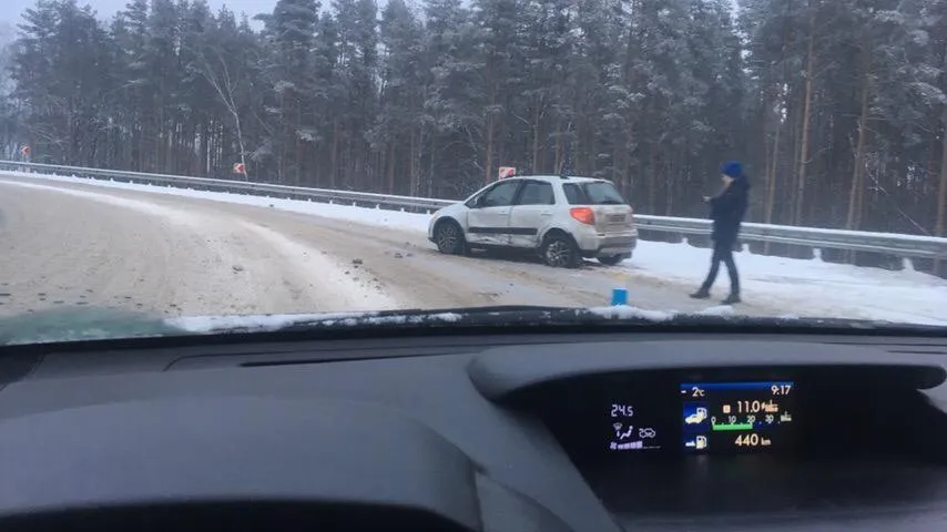 Две иномарки столкнулись на съезде с Объездной дороги в Подольске