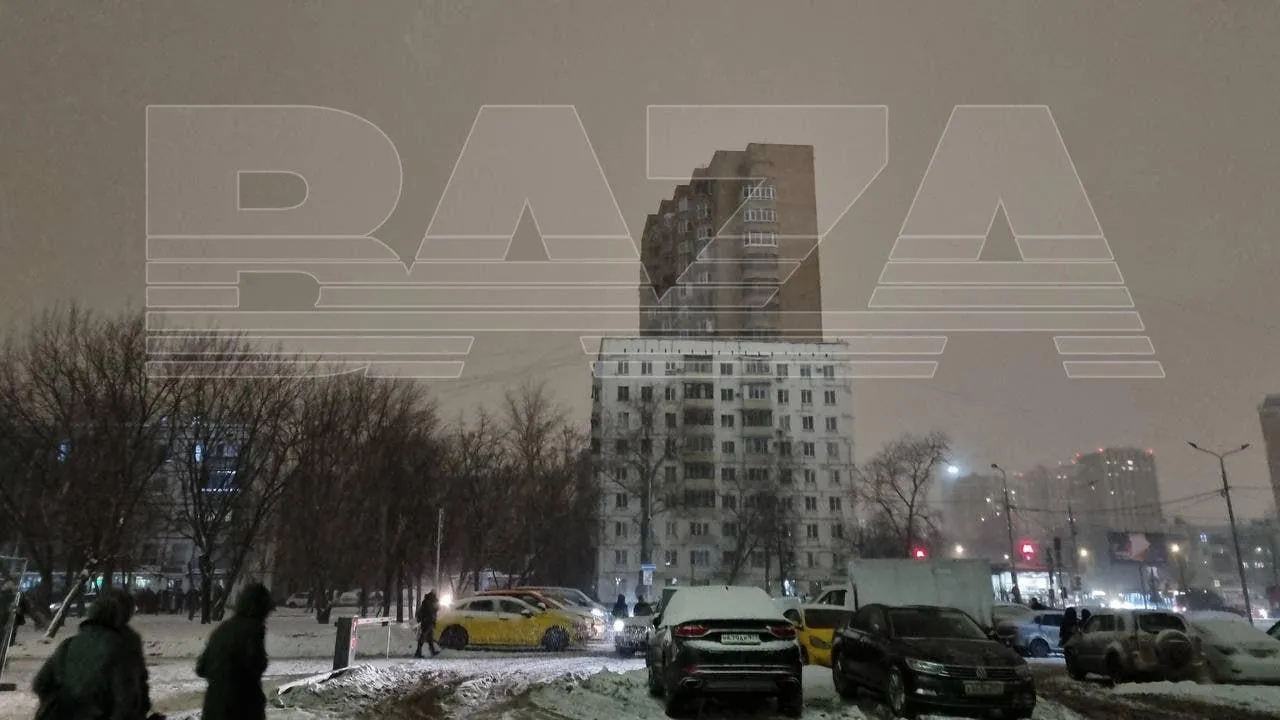 Baza: свет пропал в десятках многоэтажных домов на юго-востоке Москвы