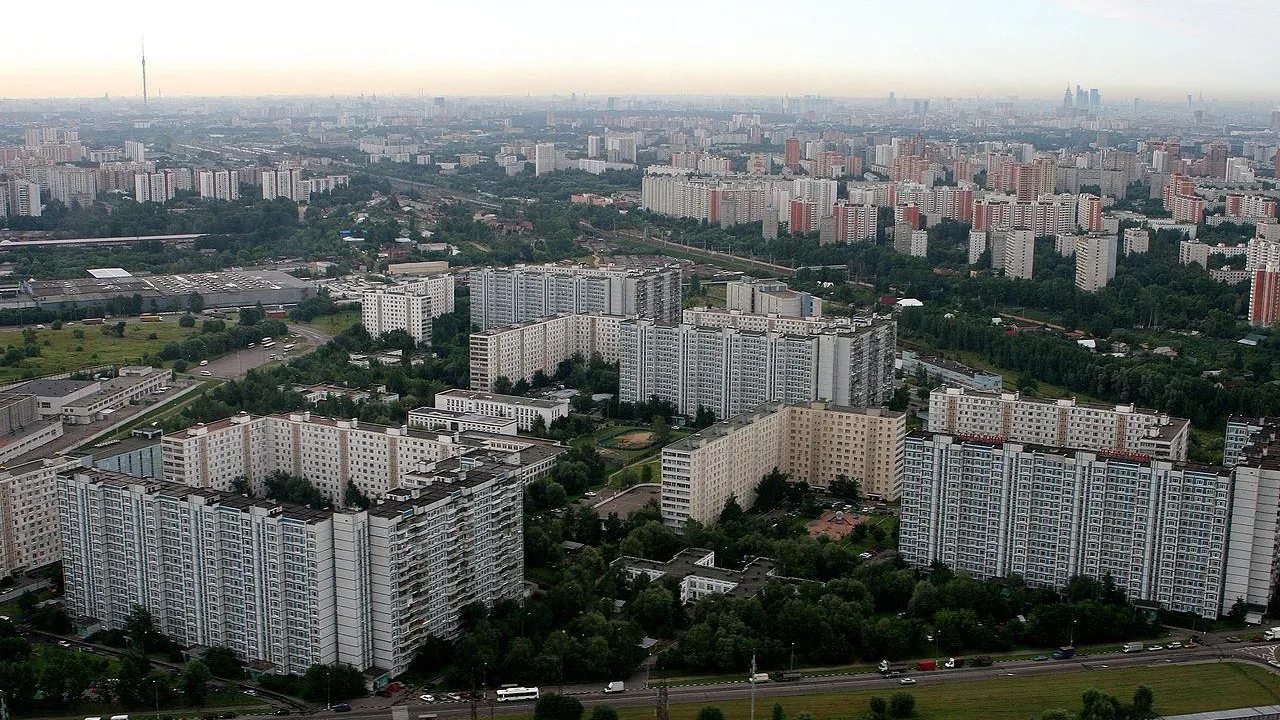 «Желтый» уровень опасности продлили в Московском регионе на 6 июня из‑за сильного ветра