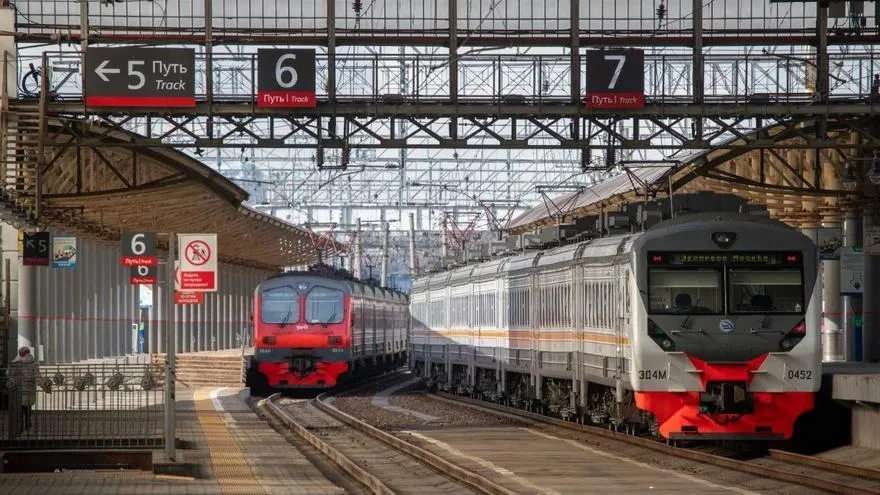 Расписание ряда пригородных поездов Курского направления и МЦД‑2 изменится с 11 октября