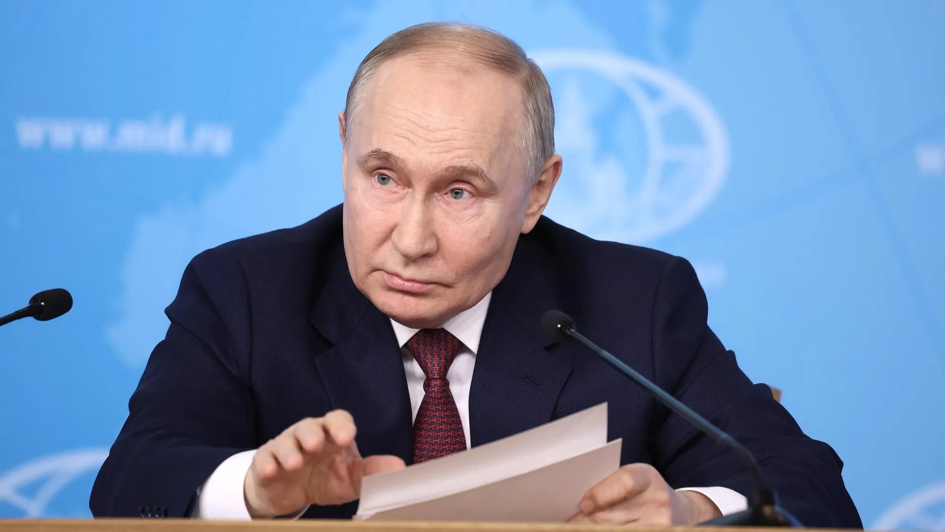 Путин о ситуации в мире: мы подошли недопустимо близко к точке невозврата