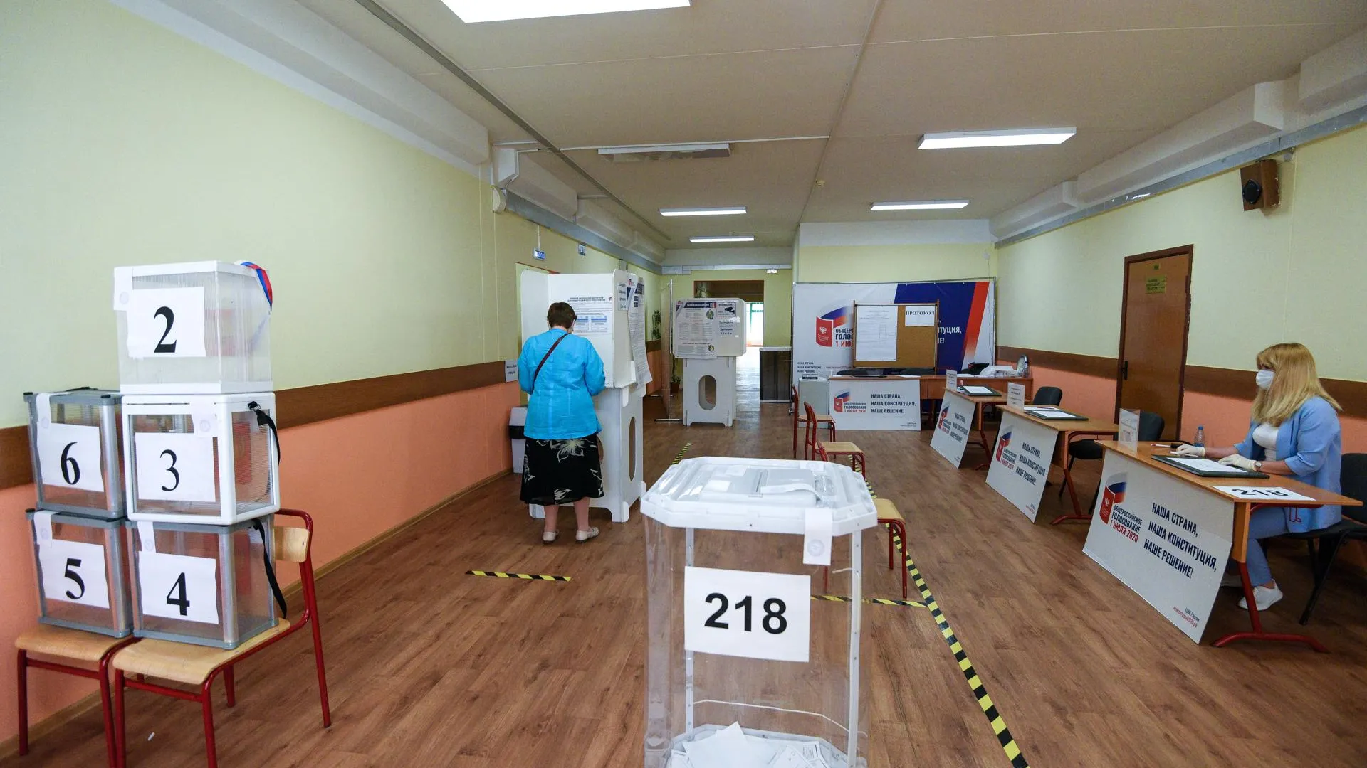 Более 470 наблюдателей следят за ходом голосования по Конституции в Подольске