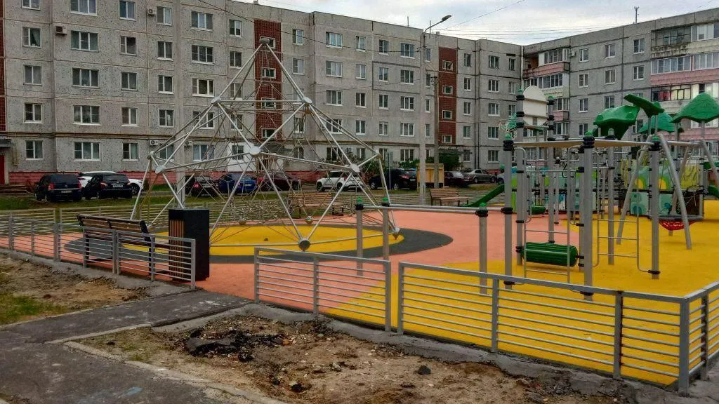 В Шатуре завершили монтаж детских игровых площадок