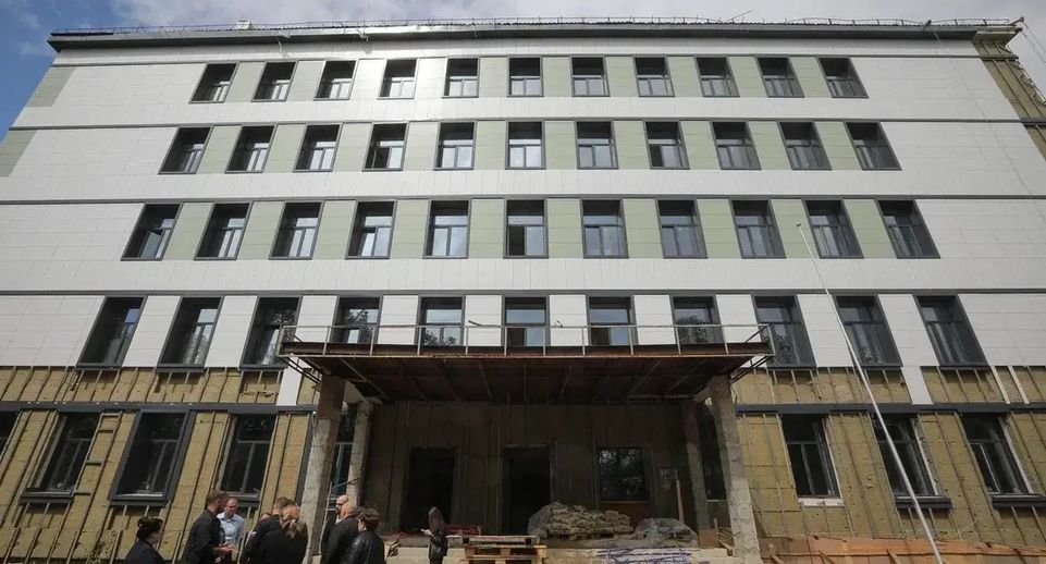 Капитальный ремонт школы № 32 в Балашихе завершен на половину