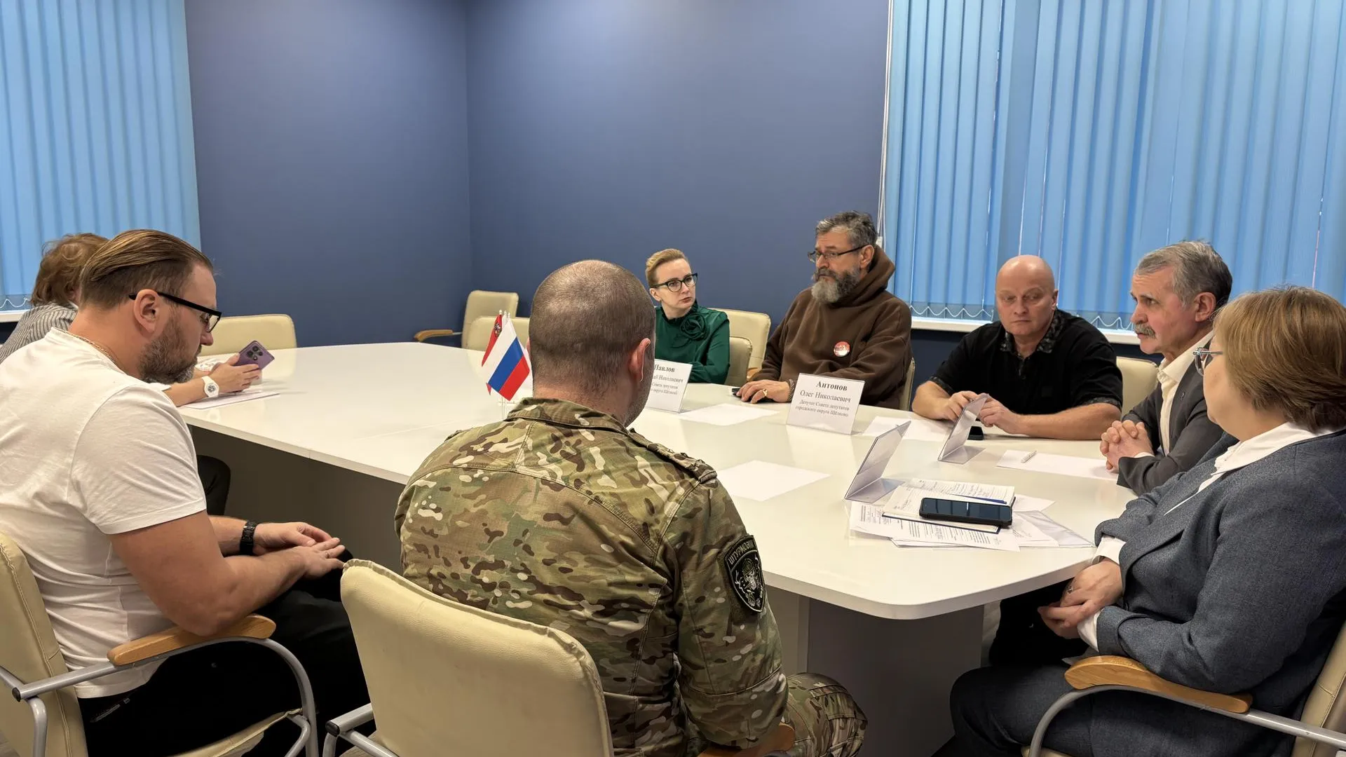В Подмосковье прошли приемы участников СВО и членов их семей по юридическим вопросам
