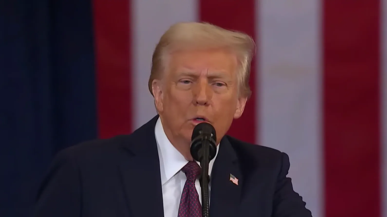 Дональд Трамп заявил что миграция убивает Европу