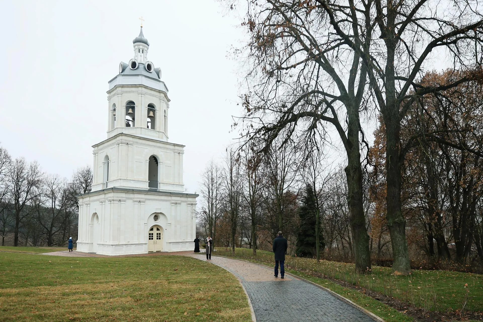 Константин Семенец