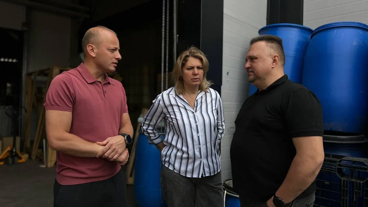 Партию гуманитарной помощи из округа Пушкинский отправили в госпиталь Луганска