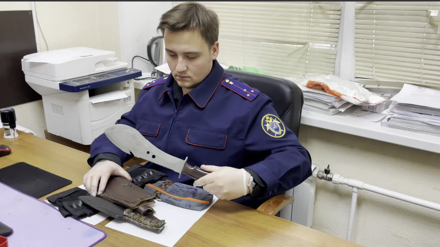 Показано оружие, которым юноша-таджик хотел устроить теракт в школе Подмосковья