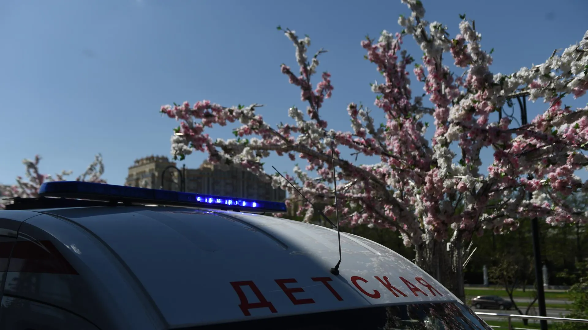 Ребенок скончался в больнице после несчастного случая в подъезде дома в Подмосковье